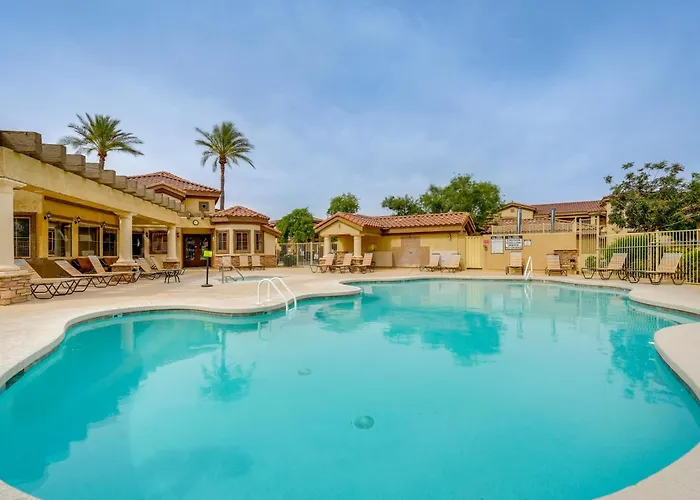 2 Resort-style Pools! Near Market Place Holiday home *