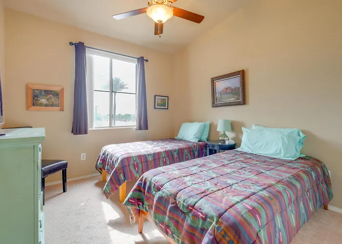 2 Resort-style Pools! Near Market Place Holiday home Mesa