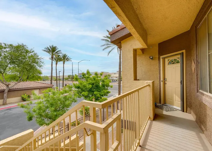 Holiday home 2 Resort-style Pools! Near Market Place Mesa